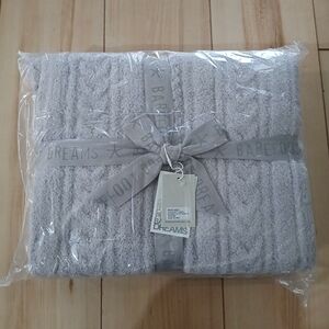 Barefoot Dreams CozyChic Cable Blanket With Tassels ~ Oyster ~ 45x60